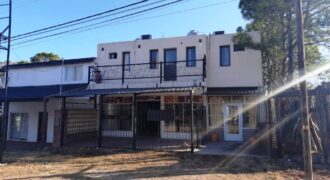 Cod 32 – Local Comercial con casa y dpto en Mina Clavero.