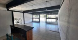 Cod 32 – Local Comercial con casa y dpto en Mina Clavero.