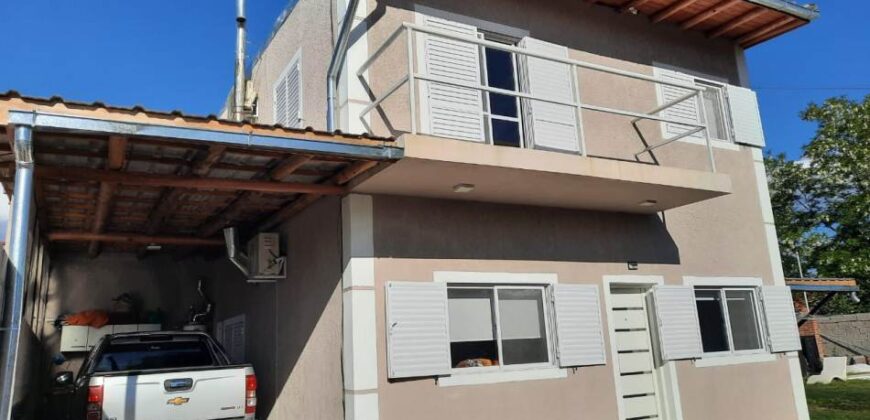 Cod-34 “Casa nueva con pileta y frente al Río en Mina Clavero ”