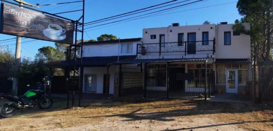 Cod 32 – Local Comercial con casa y dpto en Mina Clavero.