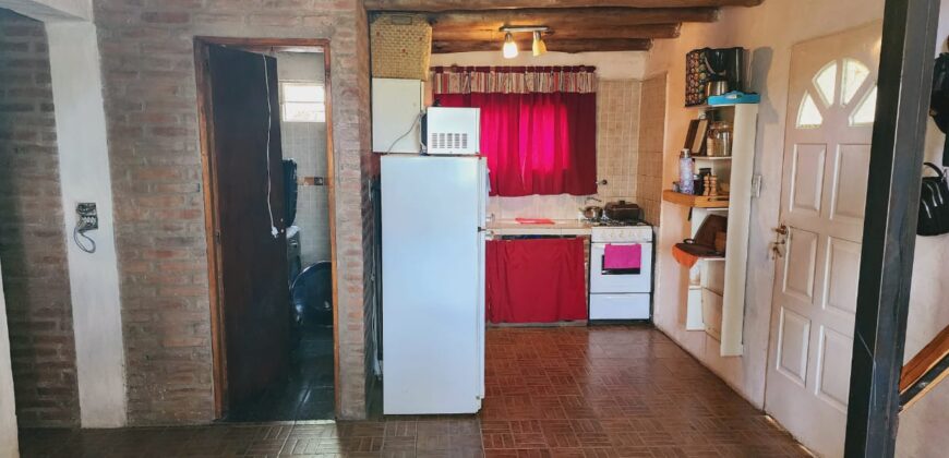 Cod- 16 – Casa con hermoso terreno esquina en Arroyo de los Patos, Córdoba