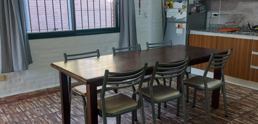 Cod 15 Casa más Dpto con inmejorable ubicación en Mina Clavero.