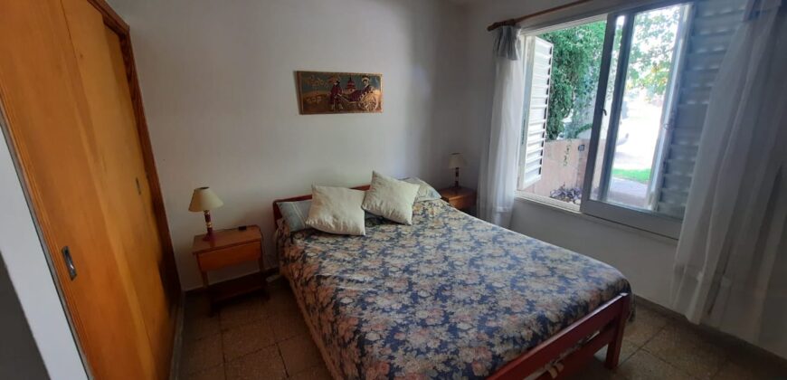 Cod 14 Casa y departamento con excelente ubicación en Mina Clavero.
