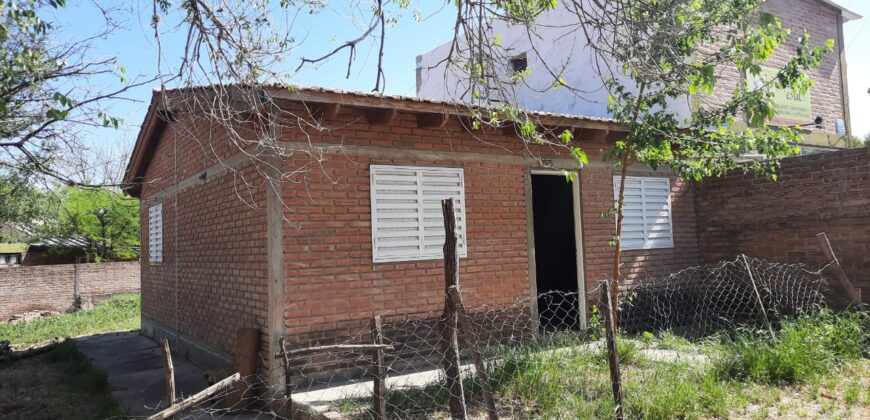 Cod 10 Casa con excelente ubicación en Mina Clavero.