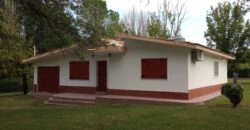 Cod- 17 Casa en la localidad de Nono con más de dos hectáreas de superficie parquizadas.