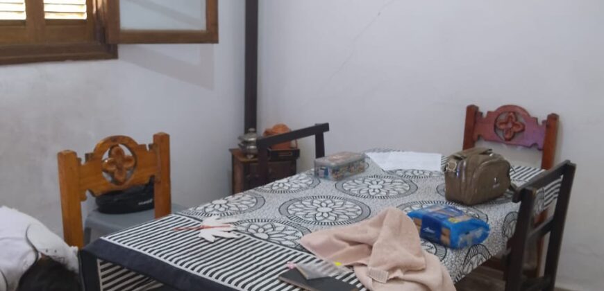 Cod- 38 VENTA Casa y departamento próximo al casino de Mina Clavero