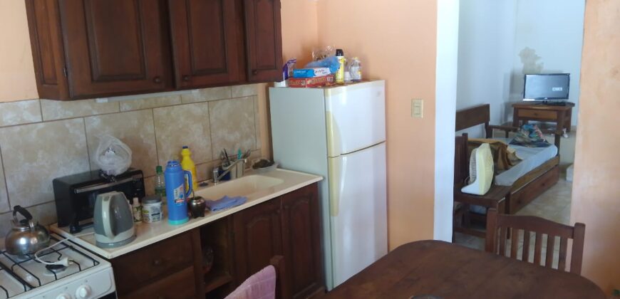 Cod- 38 VENTA Casa y departamento próximo al casino de Mina Clavero