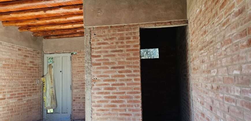 Cod 101  – Monoambiente con ingreso por dos calles en San Lorenzo, Córdoba.