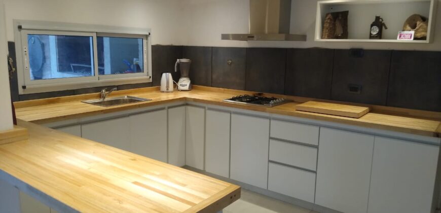 Cod- 44 – Hermosa Casa moderna con pileta en Villa Cura Brochero