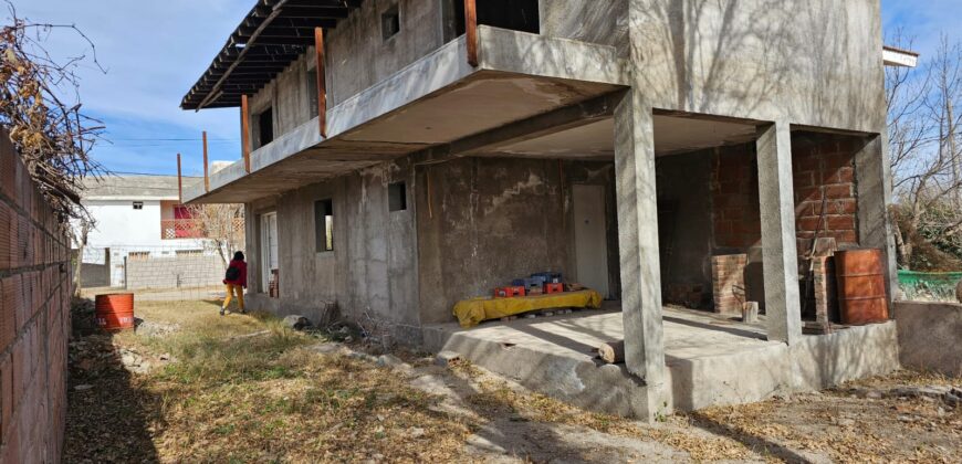 COD 41- CASA EN CONSTRUCCIÓN AVANZADA, MINA CLAVERO.