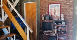 COD  45- CASA DE UN DORMITORIO CON POSIBILIDAD DE AMPLIAR EN 350 METROS DE LOTE EN MINA CLAVERO.