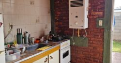 COD  45- CASA DE UN DORMITORIO CON POSIBILIDAD DE AMPLIAR EN 350 METROS DE LOTE EN MINA CLAVERO.