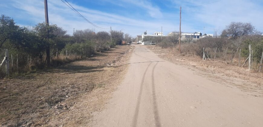Cod 110- Dos terrenos juntos o separados a 50 metros del Río.