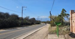 COD 112 – EXCELENTE PROPIEDAD CON ACCESO A RUTA Y RIO PANAHOLMA, CURA BROCHERO.