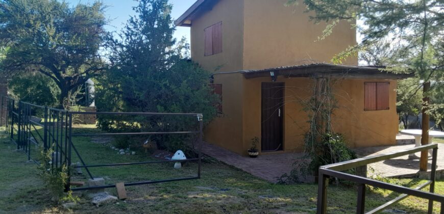 COD 87- CASA ESTILO DÚPLEX ARROYO LOS PATOS, CÓRDOBA.