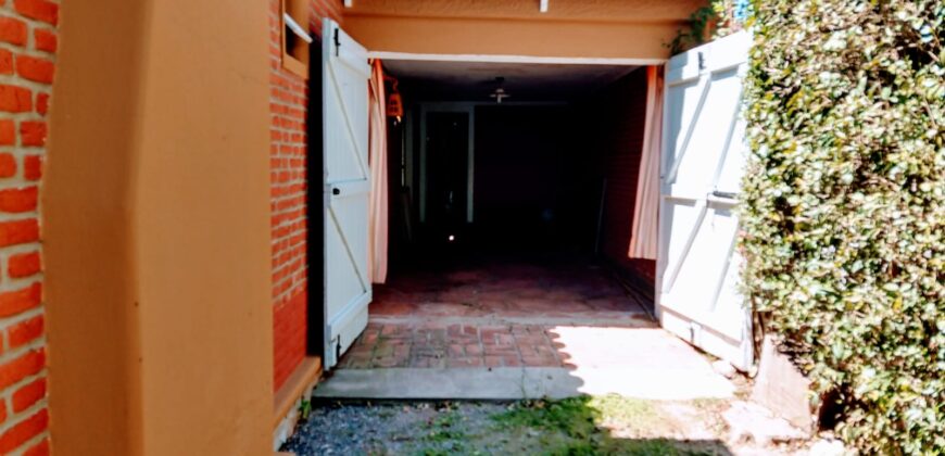 Cod 314-  Casa con Piscina y Departamento con inmejorable ubicacion en Mina Clavero.