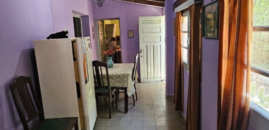 Cod 215-Venta de casa + departamentos con ubicación estratégica en Los Hornillos, Córdoba.