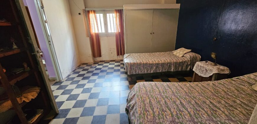 Cod 215-Venta de casa + departamentos con ubicación estratégica en Los Hornillos, Córdoba.