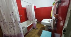 Cod 215-Venta de casa + departamentos con ubicación estratégica en Los Hornillos, Córdoba.