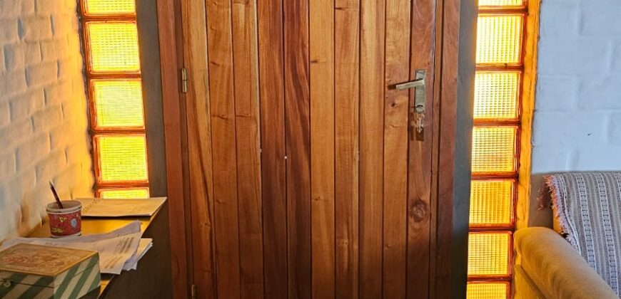 Cod 751 – Propiedad en Venta en Mina Clavero – Casa de 3 Dormitorios con Amplios Espacios y Patio