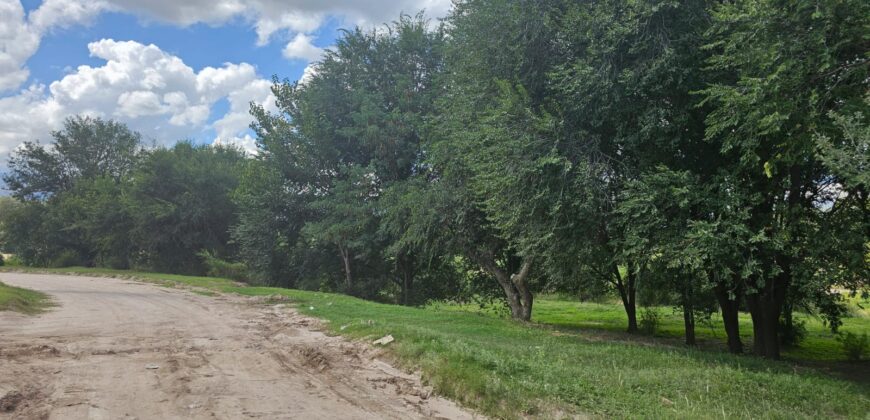 777-Tres lotes de 3000 m2  cada uno frente al río en Villa Cura Brochero.