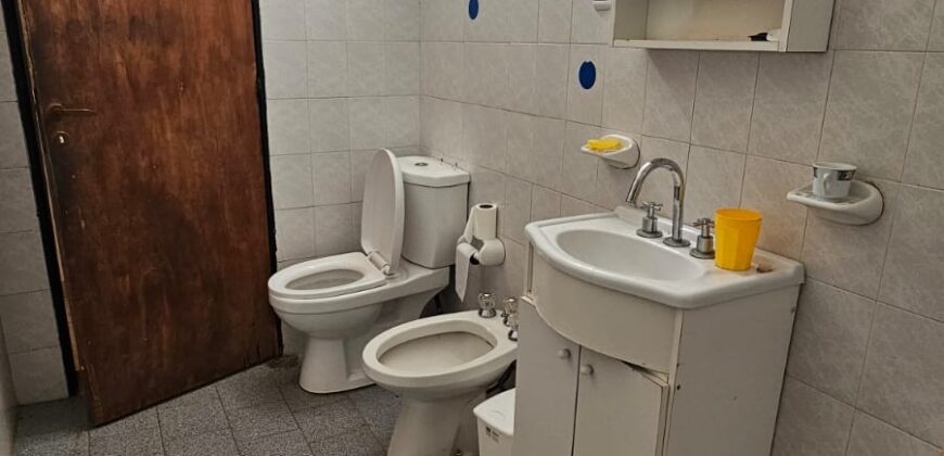 Cod 522  – Casa de tres dormitorios, dos baños, piscina y cochera en Cura Brochero.